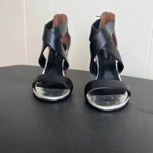 WHITE HOUSE BLACK MARKET MELODIE COLOR BLOCK HEEL SIZE 7.5
